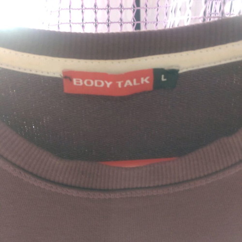 BodyTalk unisex shirt like new, size L