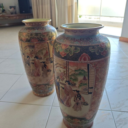 Satsuma porcelain vases pair 43cm like new