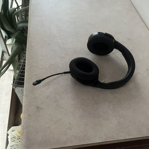 Razer Barracuda X wireless headphones used, good condition