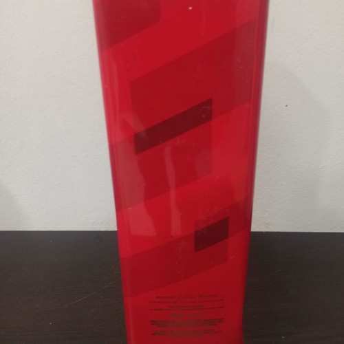 Jhonny Walker empty metal case used
