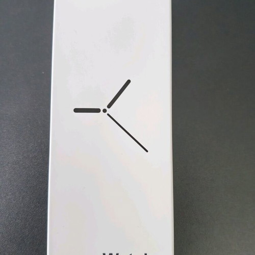 Smart watch new with silicone strap and HD touchscreen
