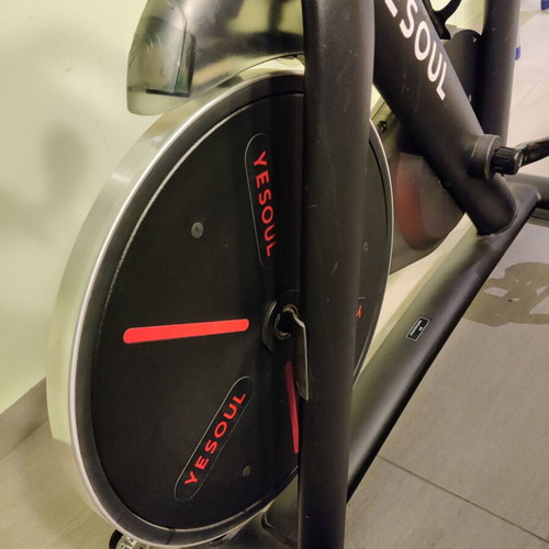 Yesoul Smart Cycling S3 exercise bike like new