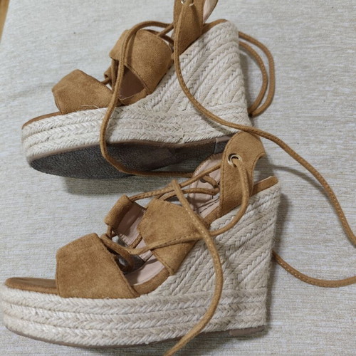 Lady Glory espadrille platform sandals size 36 like new, camel