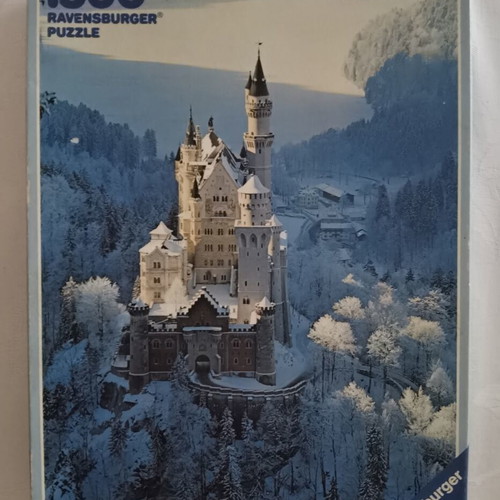 Neuschwanstein Castle Ravensburger puzzle used, 1500 pieces