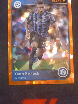 Yann Bisseck Merlin Orange Cracked Ice card like new