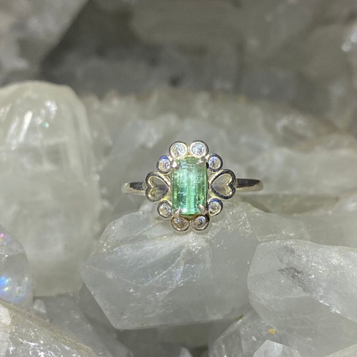 Silver ring with natural green tourmaline and moissanite, new