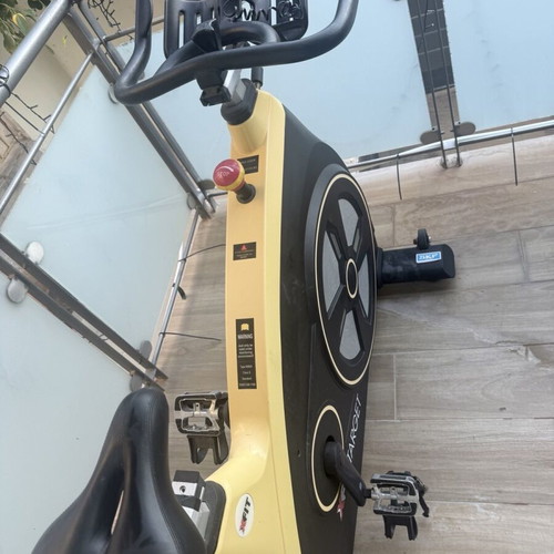 X-FIT Speeding Target Pro professional spinning bike like new