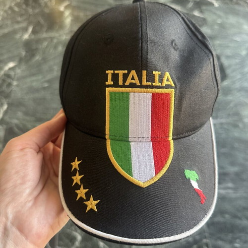 Unisex Italia cap new, black color, adjustable back