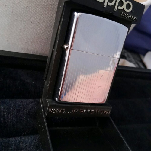 Zippo Engine Turned lighter excellent condition