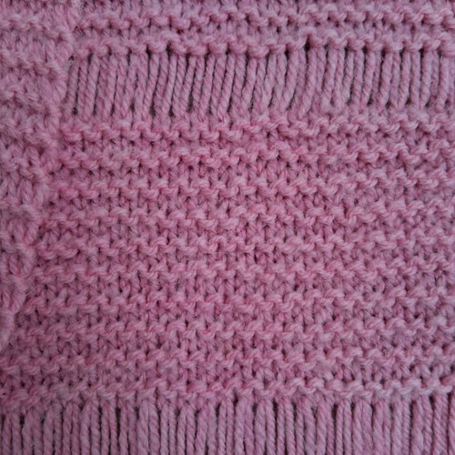 Hat and scarf set like new, handmade, pink