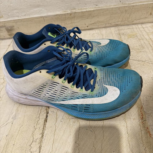 Nike Zoom Elite 9 running shoes used, size 46, blue