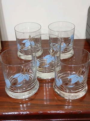Vintage whiskey glasses like new, set of 5 pieces