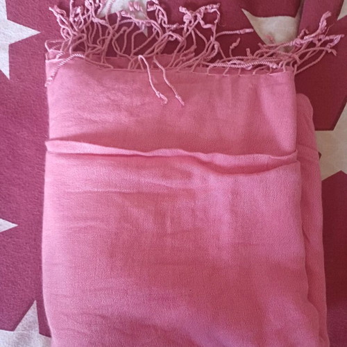 Pink scarf like new, thin large shawl