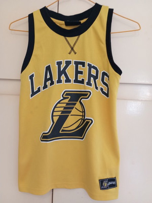 Φανέλα Lakers αυθεντική, σαν καινούργια, μέγεθος 9-10 ετών