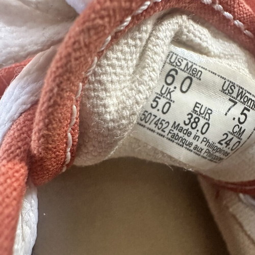 Vans women's sneakers size 38, red