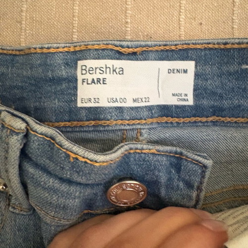 Flared jeans like new, size 32