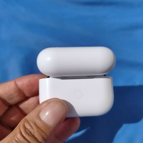 TWS Bluetooth Earbuds PRO3 New with Charging Case