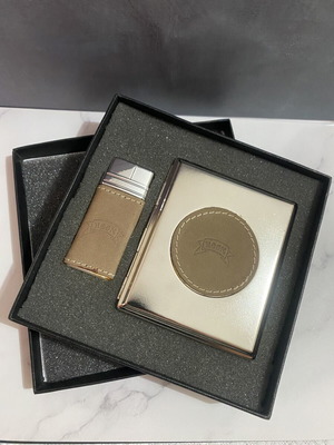 Metal cigarette case with lighter set like new