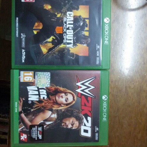 Call of Duty Black Ops 4 and WWE 2K20 Xbox One games like new