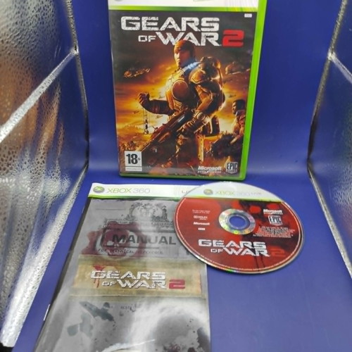 Gears of War 2 Xbox 360 game like new, complete with case and manual