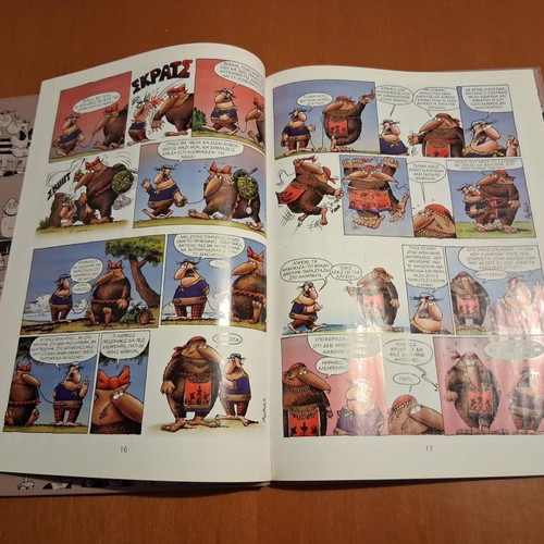 Show Biznes by Arkas hardcover book