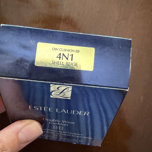 Estee Lauder Double Wear Cushion 4N1 new