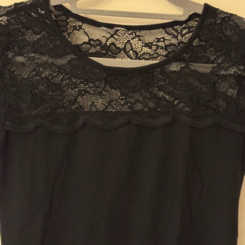 Elastic blouse with lace black, like new, size S