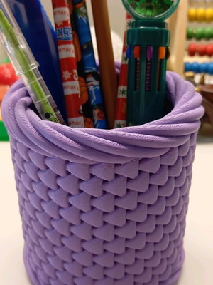3D Printed Woven Pencil Holder with PLA Material New