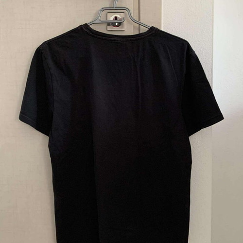 Men's T-shirt Wish size Medium like new, black