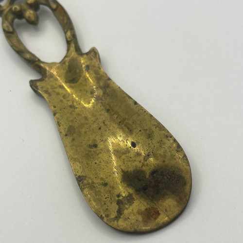 Brass shoe tongue used