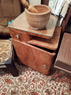 Antique nightstands used, set of 2, good condition