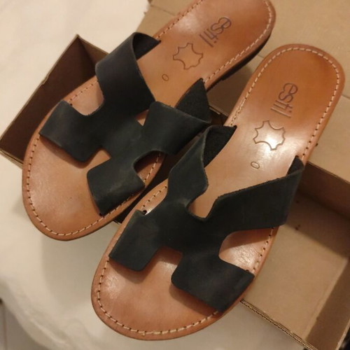 Estil leather sandals black like new, size 40