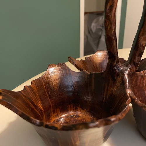Ceramic decorative dish for treats like new with wood-look glaze
