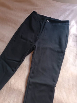 Black pants like new, size XS and S