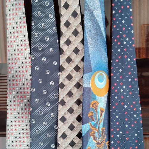 Men's ties