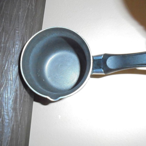 Aluminum briki used, 9 cm diameter