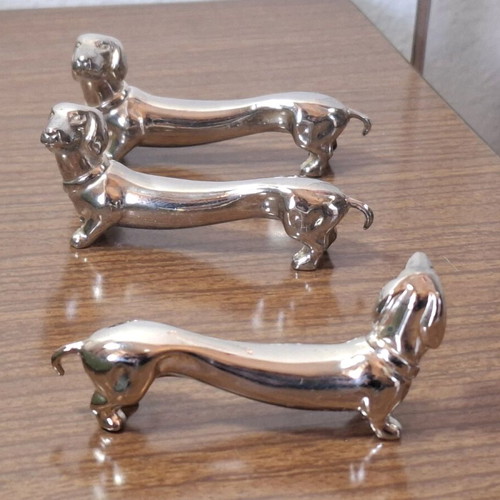 Set of 6 vintage knife rests silver plate dogs used