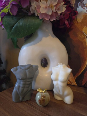 Soy wax candles She and He custom made