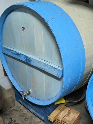 Wine barrel, approx. 770kg capacity