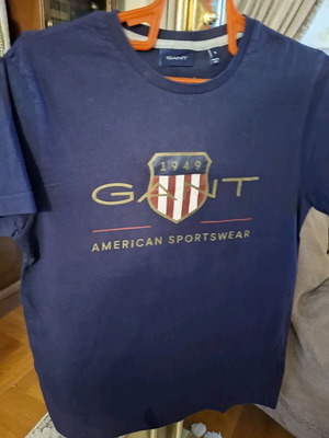 Gant men's blue t-shirt like new, size S