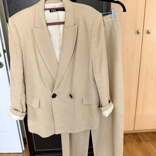 Linen suit beige oversize, like new, Zara, size M