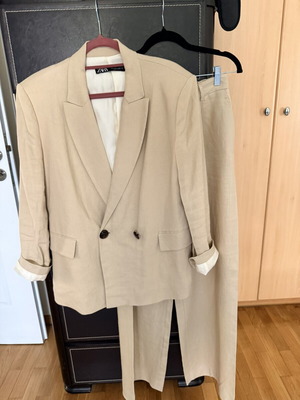 Linen suit beige oversize, like new, Zara, size M