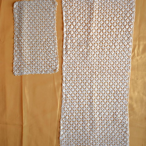 Handmade table linens set in good condition