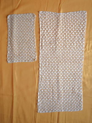 Handmade table linens set in good condition