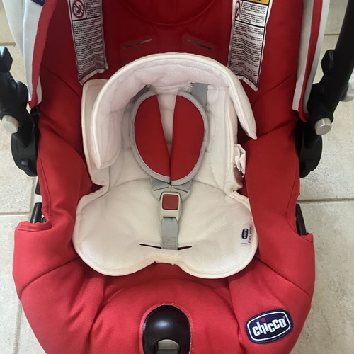 Chicco stroller and infant car seat
