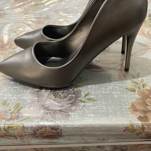 Alta Moda pumps size 38 new