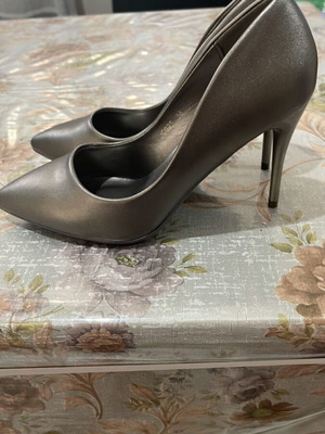 Alta Moda pumps size 38 new