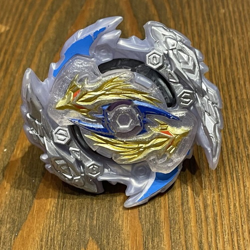Beyblade Burst Rise Zone Luinor L5 Drake Spiro-H figure like new