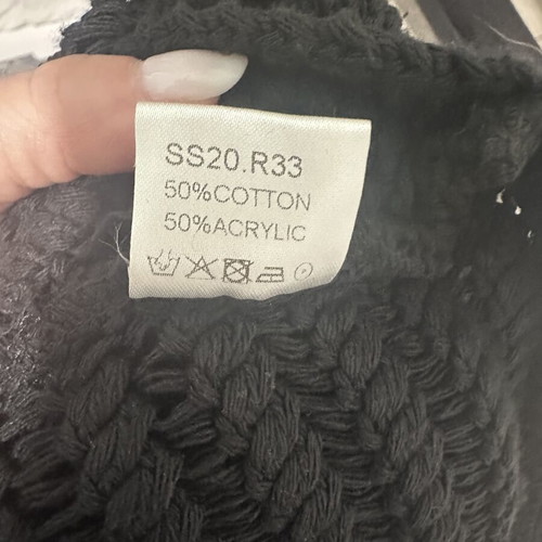CKontova black summer knit top like new