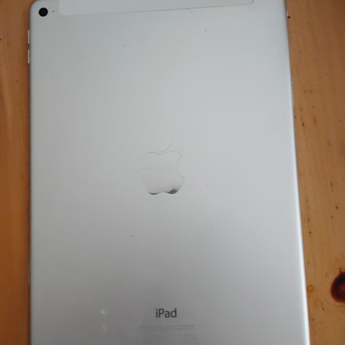 Apple iPad Air 2 16GB 4G Wi-Fi used, needs screen replacement